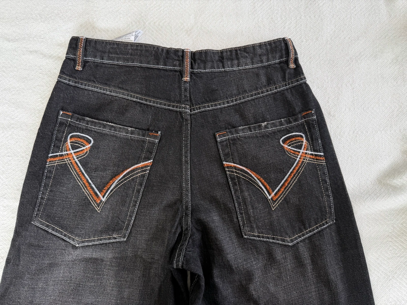 Jeans evasé cinza escuro - preto bordado nos bolsos - Bershka tamanho 38 – photo 10